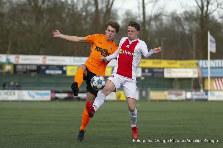 RKAV Volendam zegeviert bij Flevo Boys