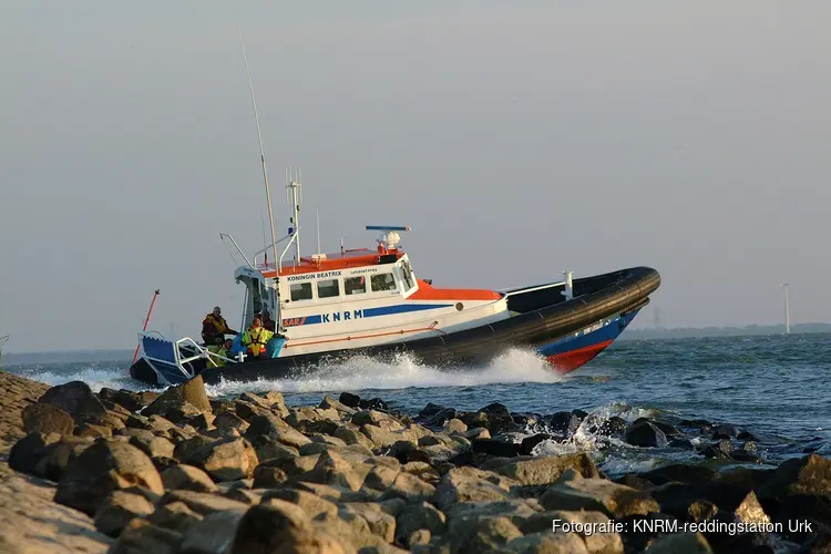 ‘Een hoogzwangere vrouw wordt gered van een zinkend binnevaartschip' in de KNRM podcastserie met Roelof Hemmen