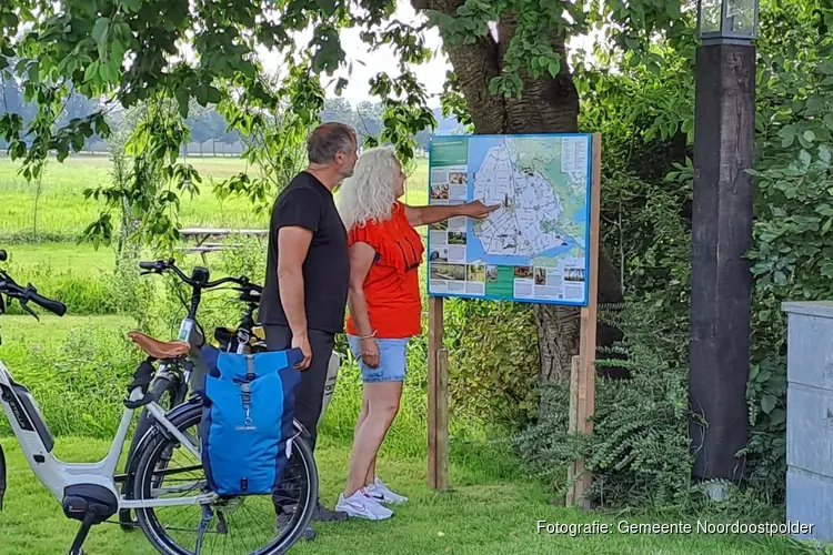 Verken de Noordoostpolder: nieuwe informatiepanelen met fietsroutes en meer